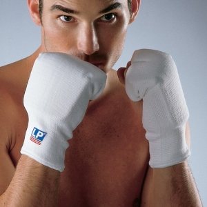 Защитные перчатки